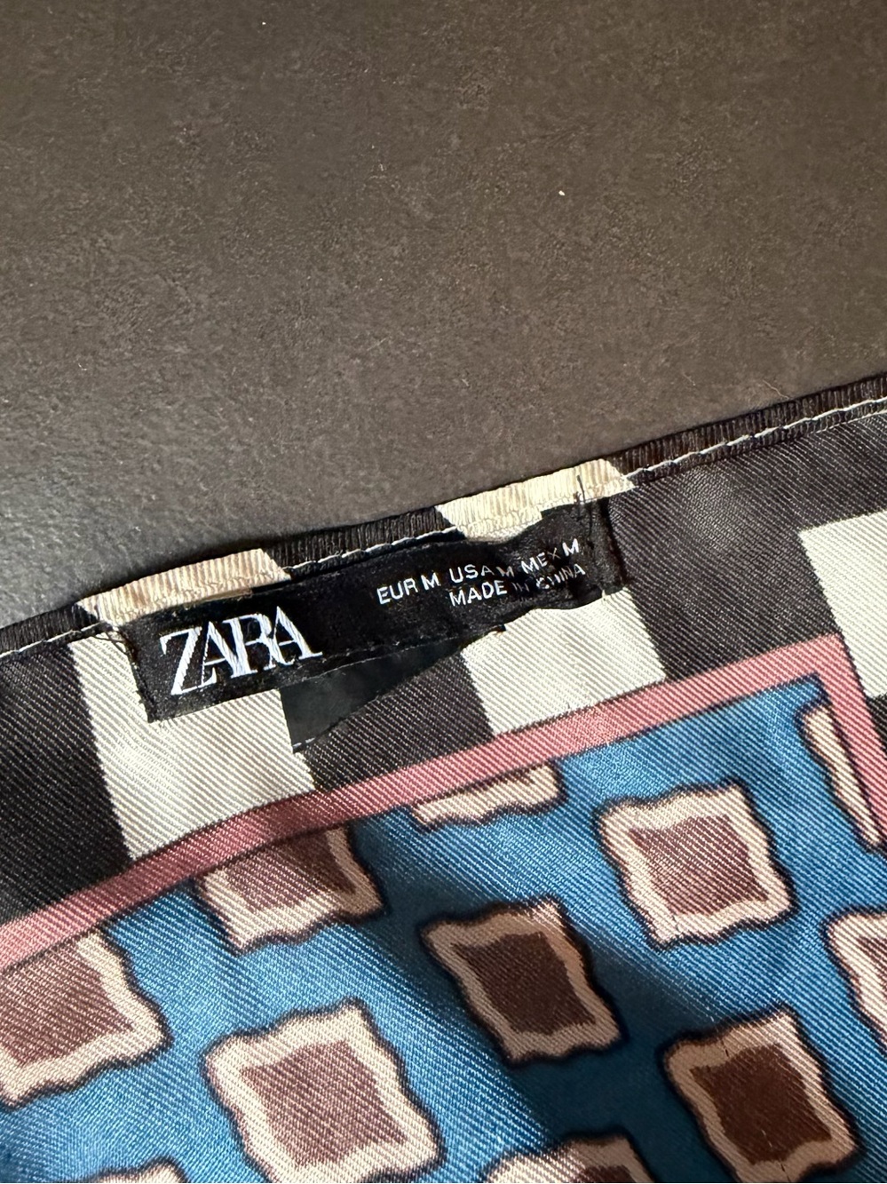 Zara Patterned Scarf - Picture 4 of 4